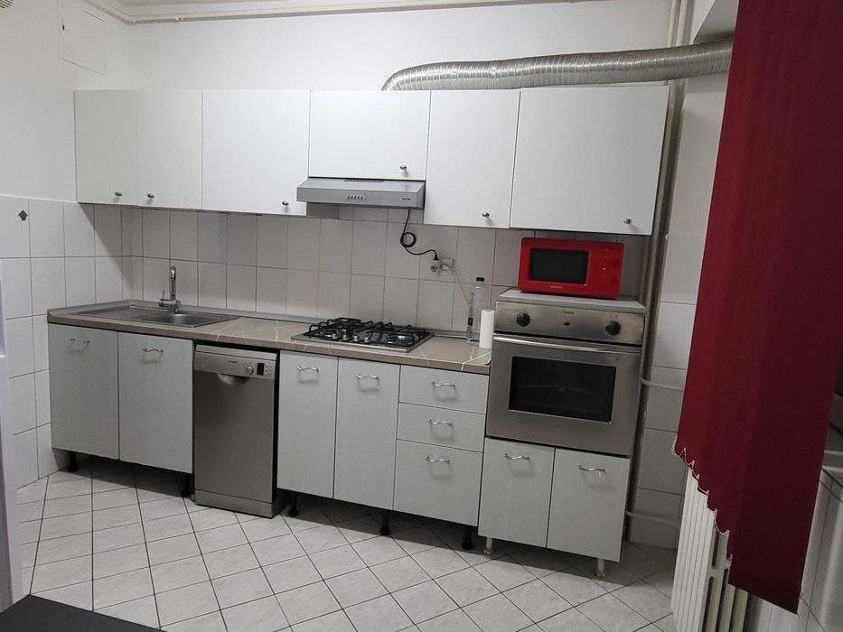 Direct proprietar inchiriez 3 camere Berceni-Sos.. Olteniței