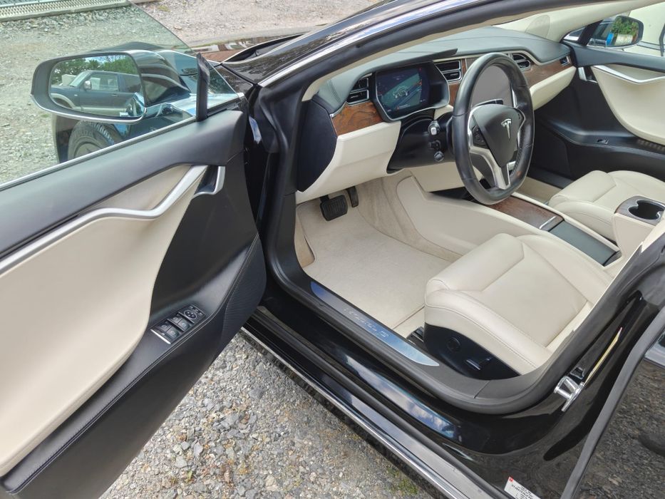 Tesla S 75D stare foarte bună km putini