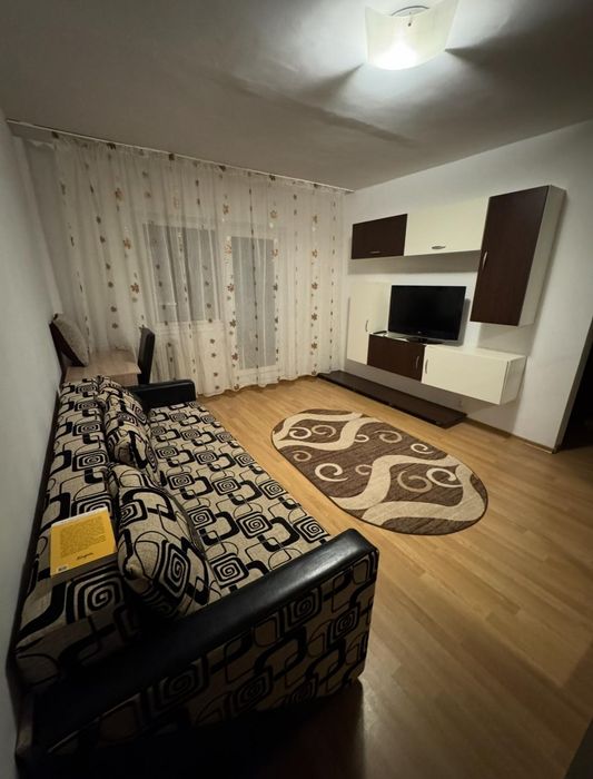 Apartament de închiriat