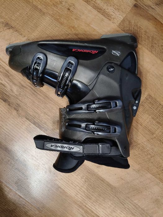 Clăpari NORDICA 30.5 45/45.5 EU