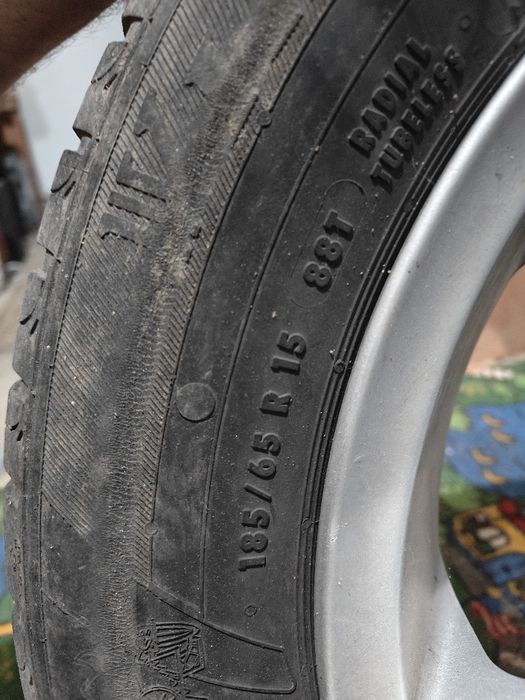 Jante aluminiu R15 + anvelope