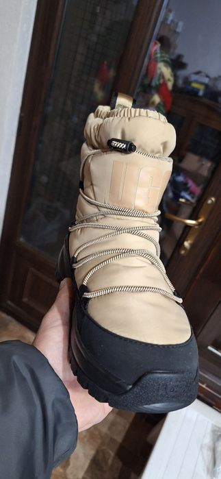 vand UGG dama mărimea 38