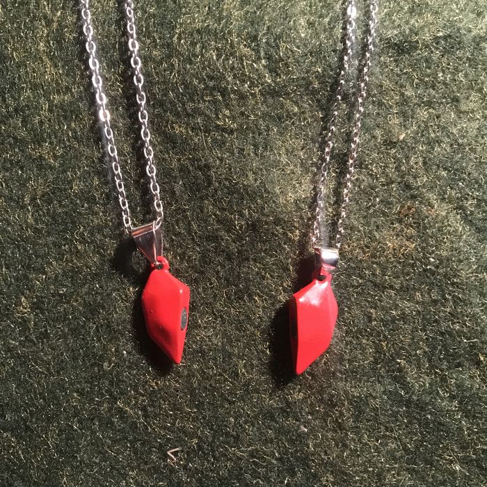 Парные кулоны для Неё и для Него