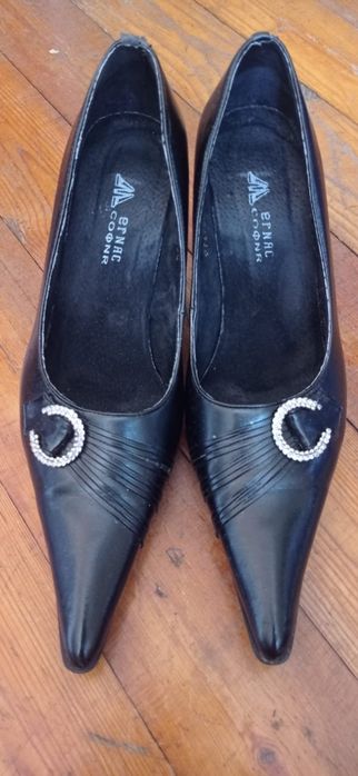 Дамски официални обувки с токче номер 39