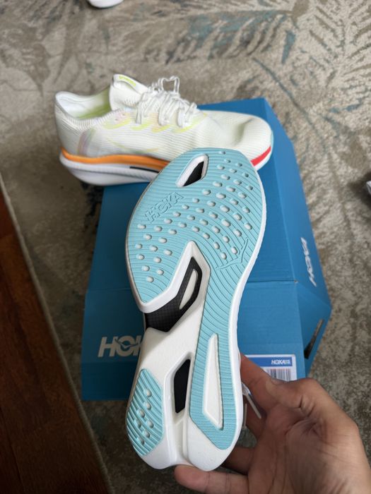 Adidasi Hoka Cielo X1. Size 41,42 ,43