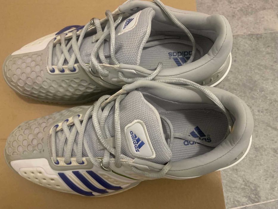 Маратонки ADIDAS 44 номер