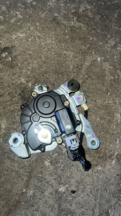 Актуатор двери Альфард/Эстима