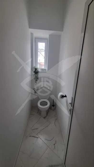 Дава се под наем Тристаен апартамент в Пловдив, Център - 90 кв.м за 750 € - Снимка #8