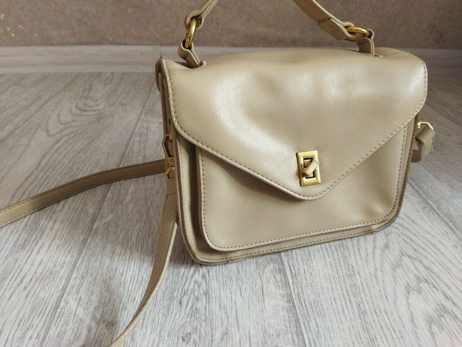 Продам сумку из эко кожи