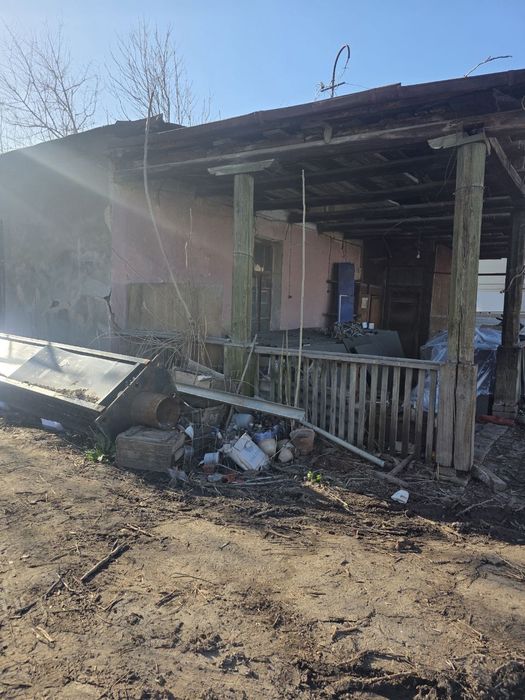 Продаётся земля в элитной махалле 27 соток. Никитина.