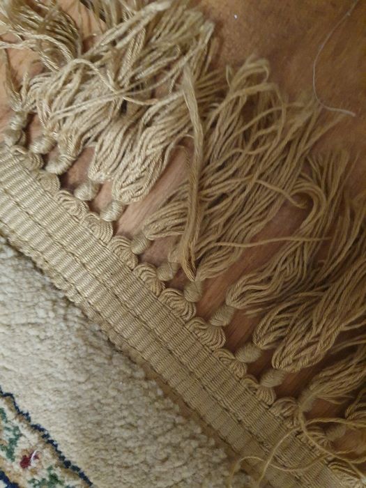 Продам ковер 150х230