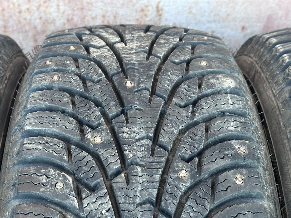 Зимняя резина 195/65 15 Maxxis