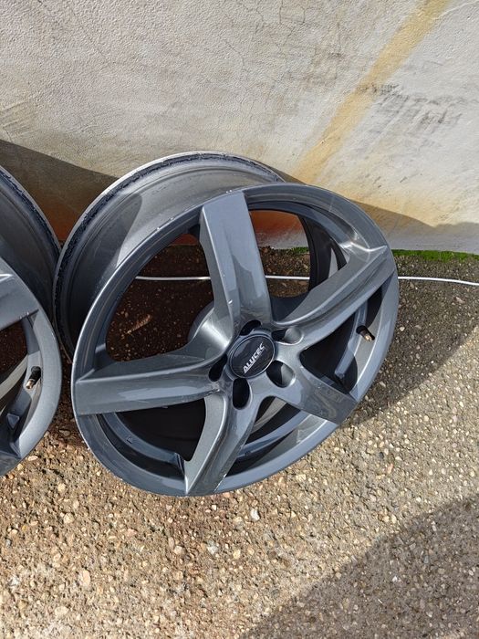 Джанти 17 5х112 ет28 ж7,5 Ц.отв.66,6мм.  Ауди А3, А4 А5 А6  Мерцедес