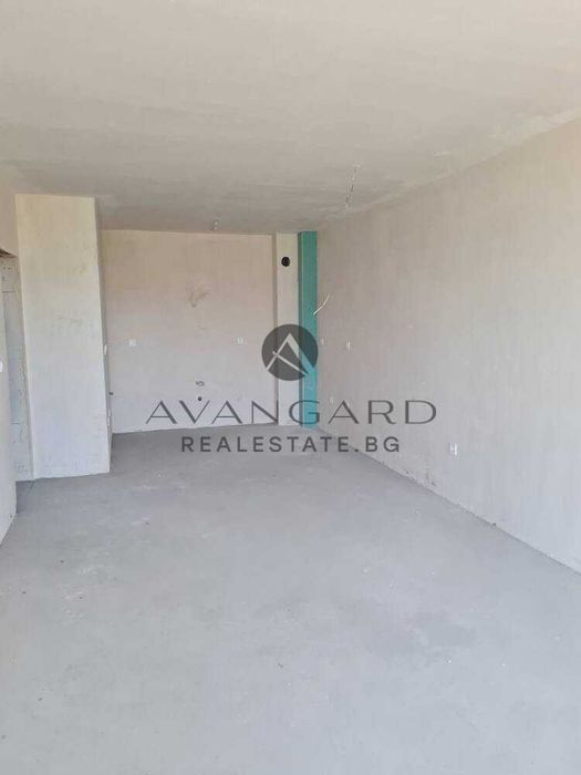 Продава се Тристаен апартамент в Пловдив, Кючук Париж - 105 кв.м за 1602 €/кв.м - Снимка #2