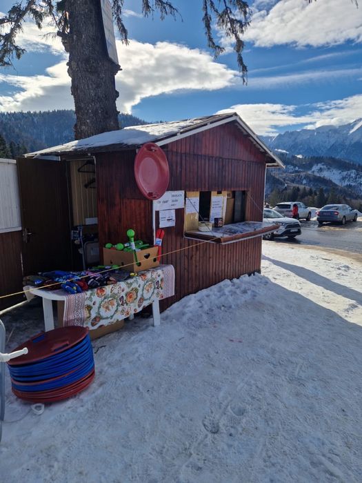 Casuta de lemn pentru comert