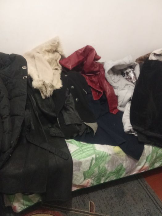 Верхняя женская одежда