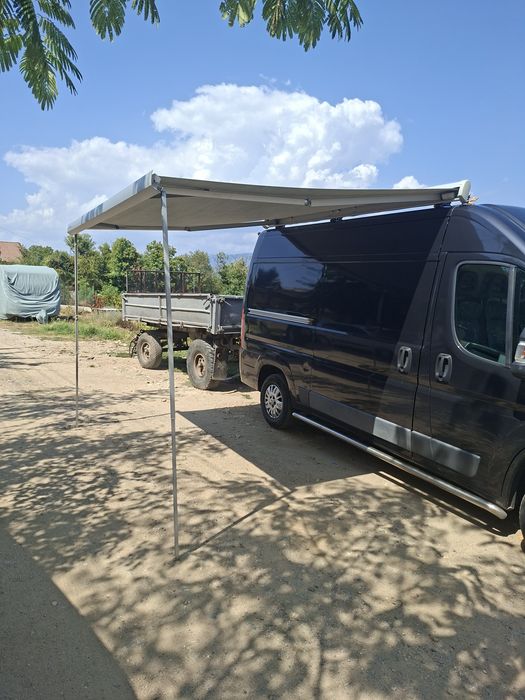 Тента Thule omnistor