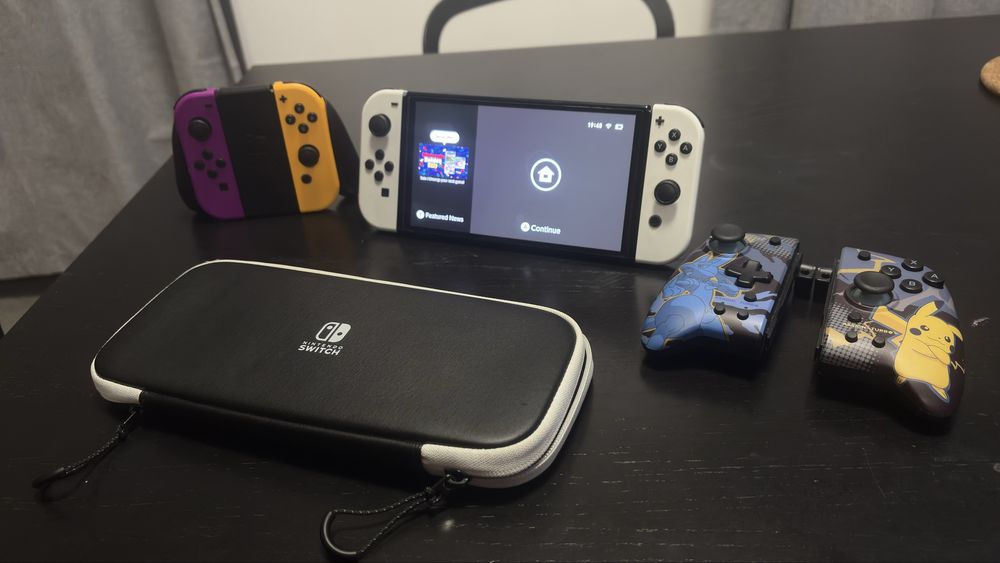 Nintendo Switch OLED + аксесоари