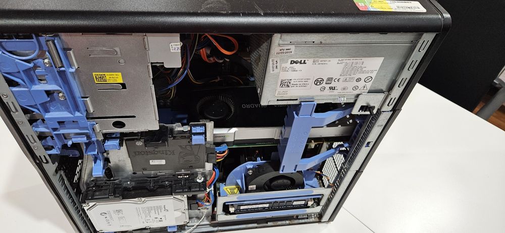 Dell Workstation T5500 2XIntel Xeon X5675 48 GB RAM, 240 SSD + 1TB HDD