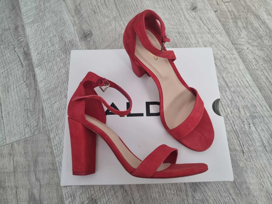 Sandale piele intoarsa Aldo