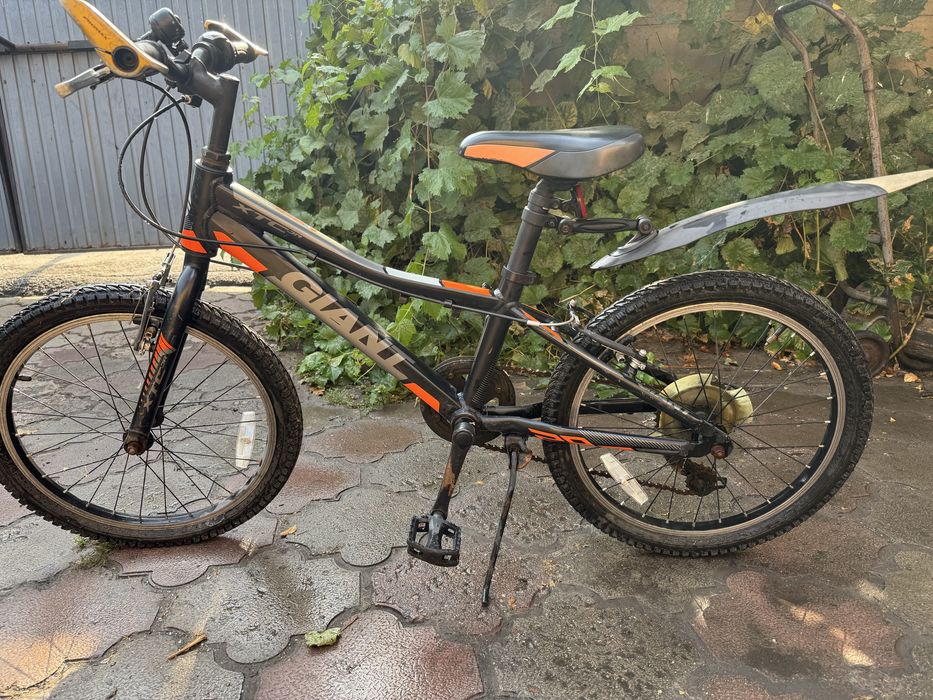 Продам велосипед Giant