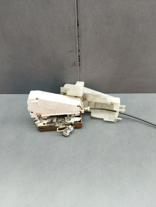 Broasca usa dreapta 93 BG 220A20 BA Ford Escort 1.4 MT (71 hp)