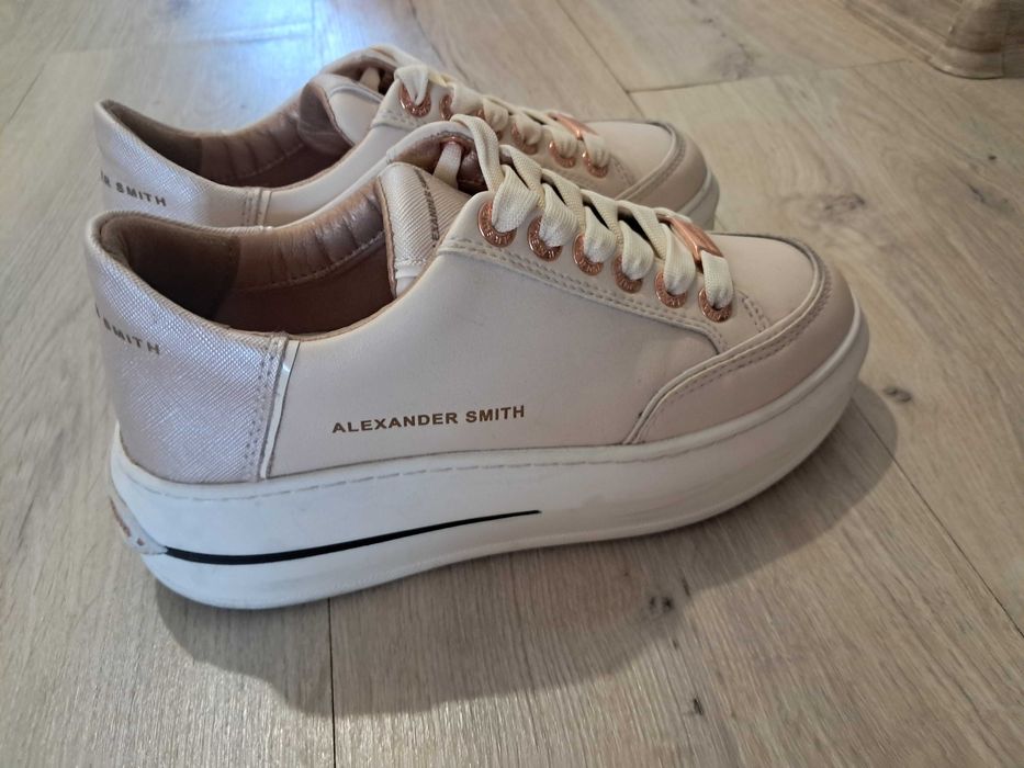 Оригинални сникърси Аlexander smith