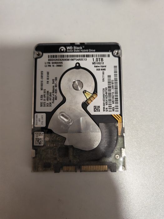 Vand HDD-uri de laptop de 500 GB si 1 TB ieftin si cu viata 100%