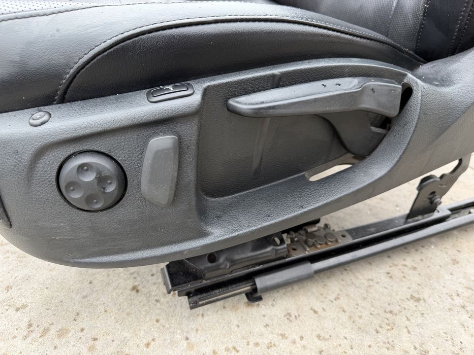 Кожен салон Passat b7 обдухване и масаж