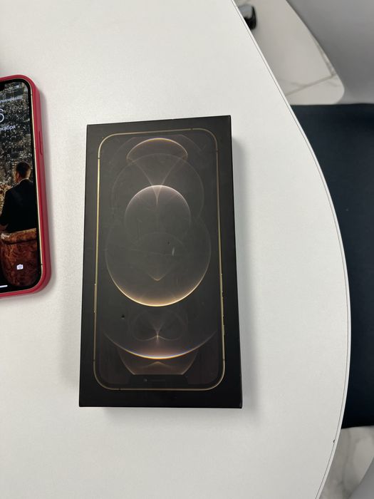 Iphone 12 pro max продам