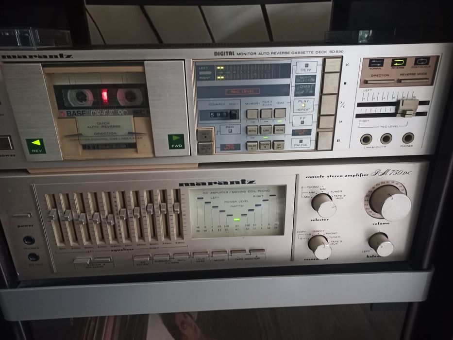 Marantz усилвател