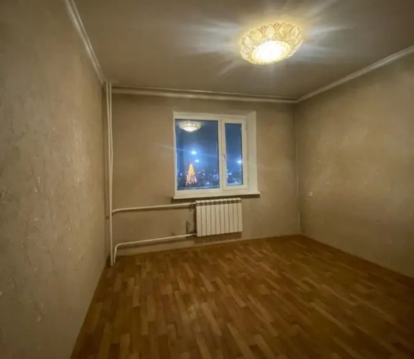 продам 3-х ком. гарышкер 4-этаж