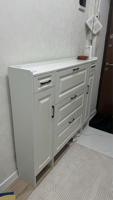 Продам обувницу в прихожу