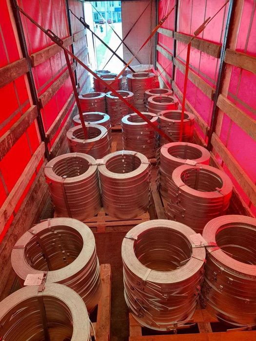 Полоса заземления 4х25 в рулонах (50м в рулоне) горячеоцинкованная