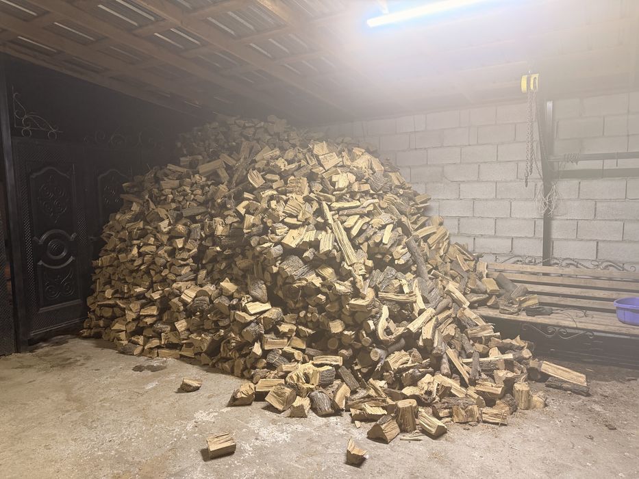 Дрова карагач на рубленный