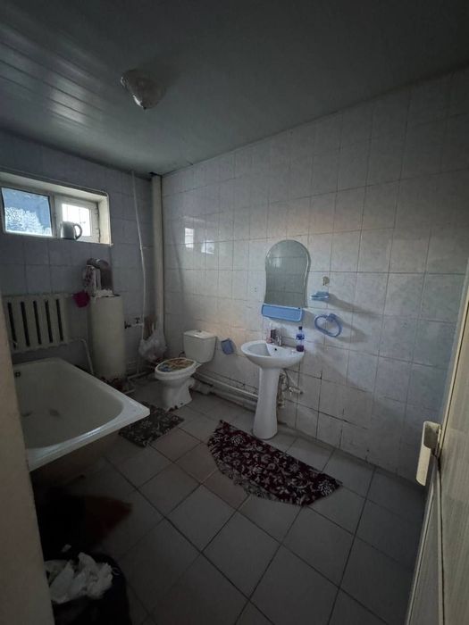 3-xonali Kvartira Sotiladi. 38500$