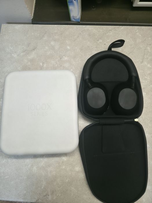 Casti SONY WH-1000XM5