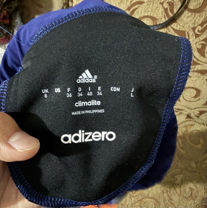 Спортивные тайтсы adidas