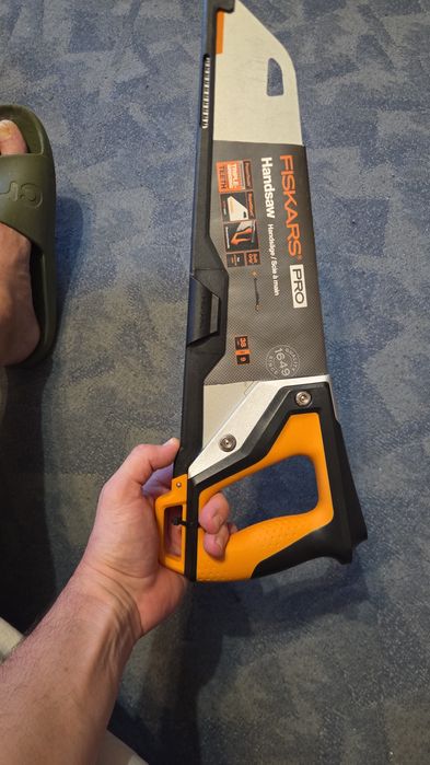 3 scule Fiskars la pachet