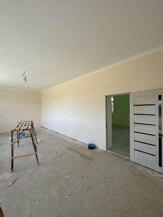 Uy sotiladi Navoiy viloyati Karmana 19sotx