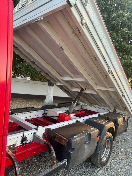 Volkswagen crafter, An 2015 - Euro 5, Basculabila, cu clima, se conduce cu cat. b