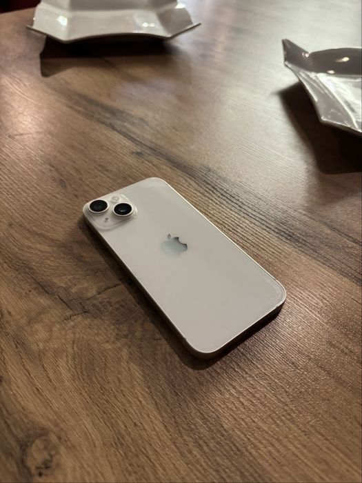 iPhone14 хорошо состояние