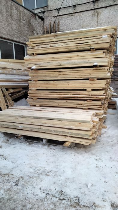 Доски дрова в Астане