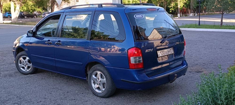 Продам машину Mazda Mpv
