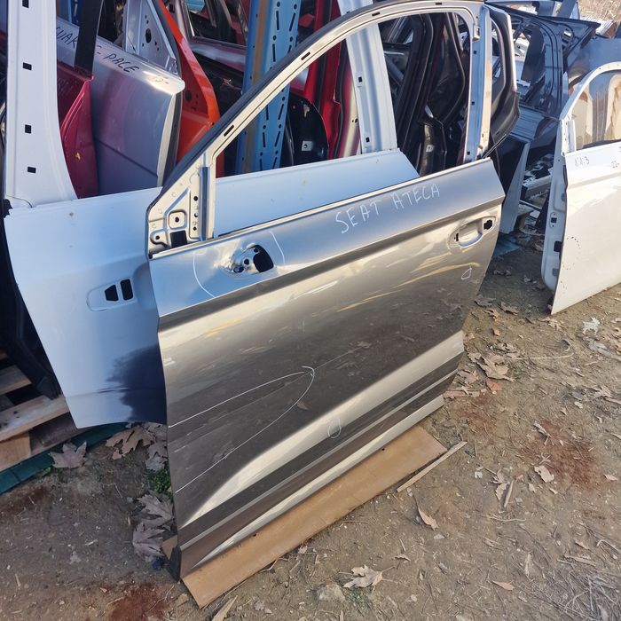 Seat Ateca предна лява врата