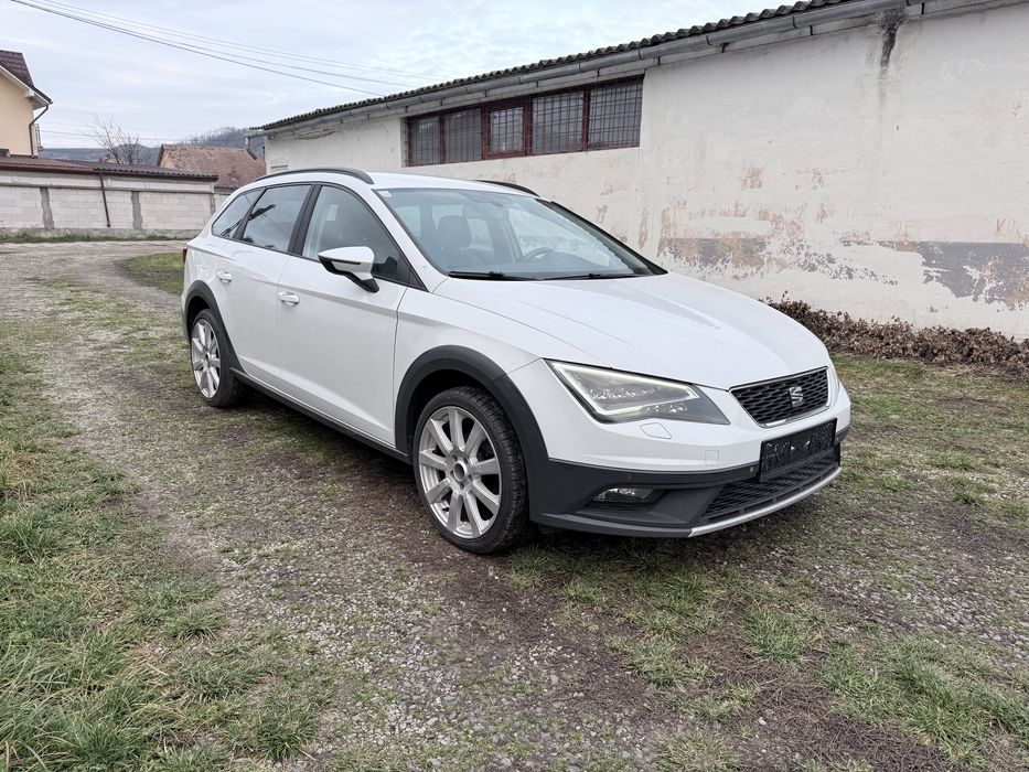 Vând Seat Leon Pachet XP, an 2015 4x4