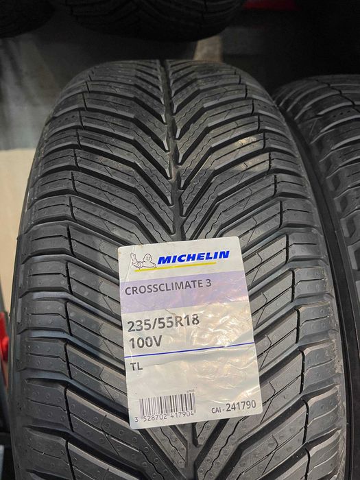 Michelin Crossclimate 3  235/55R18