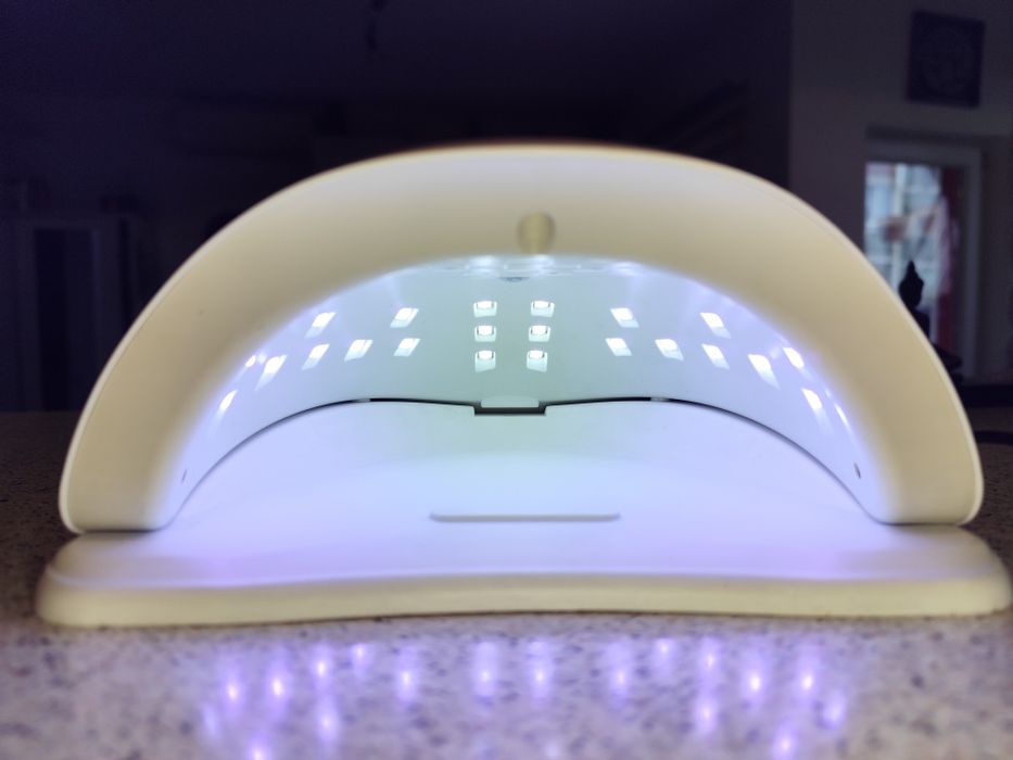 Lampă UV Manichiură/Pedichiură SUN X5 Plus