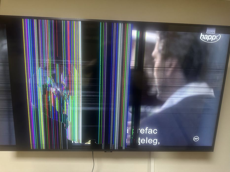 Televizor pentru piese