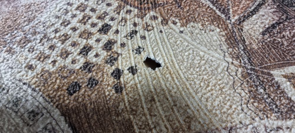 Отдам диван и кресло